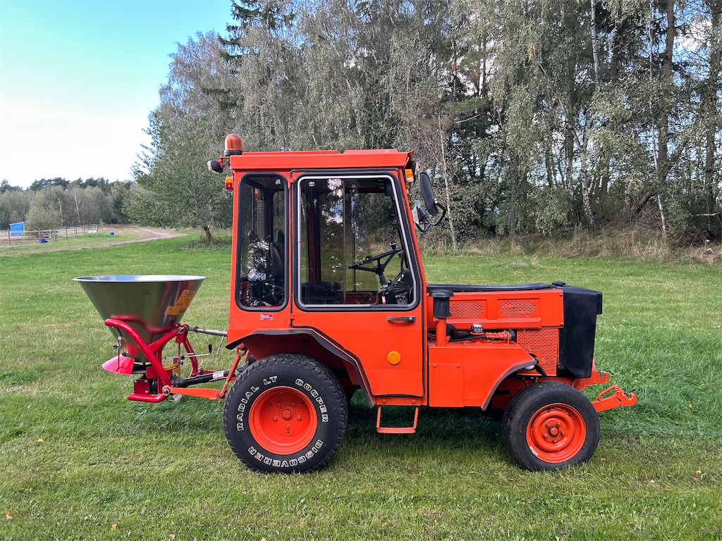 HOLDER P70C-460 - Kommunaltraktor: bild 4 HOLDER P70C-460 - Kommunaltraktor: bild 4