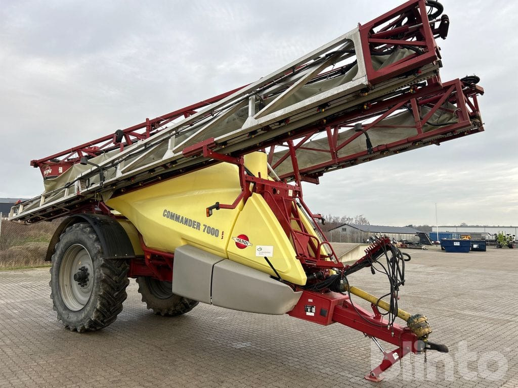 Hardi Commander CM11 7000 I - Nybesiktigad - Spruta: bild 3 Hardi Commander CM11 7000 I - Nybesiktigad - Spruta: bild 3