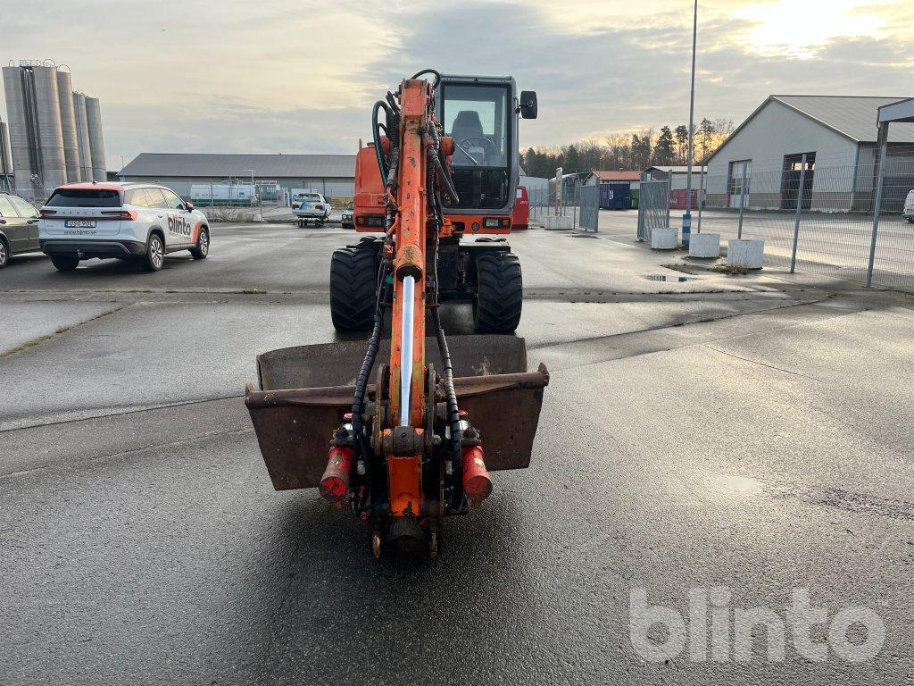 Hitachi FH 90 W - Grävmaskin på däck: bild 2 Hitachi FH 90 W - Grävmaskin på däck: bild 2
