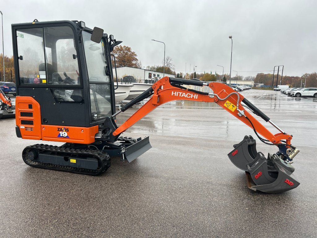 Hitachi - Bandgrävare: bild 5 Hitachi - Bandgrävare: bild 5