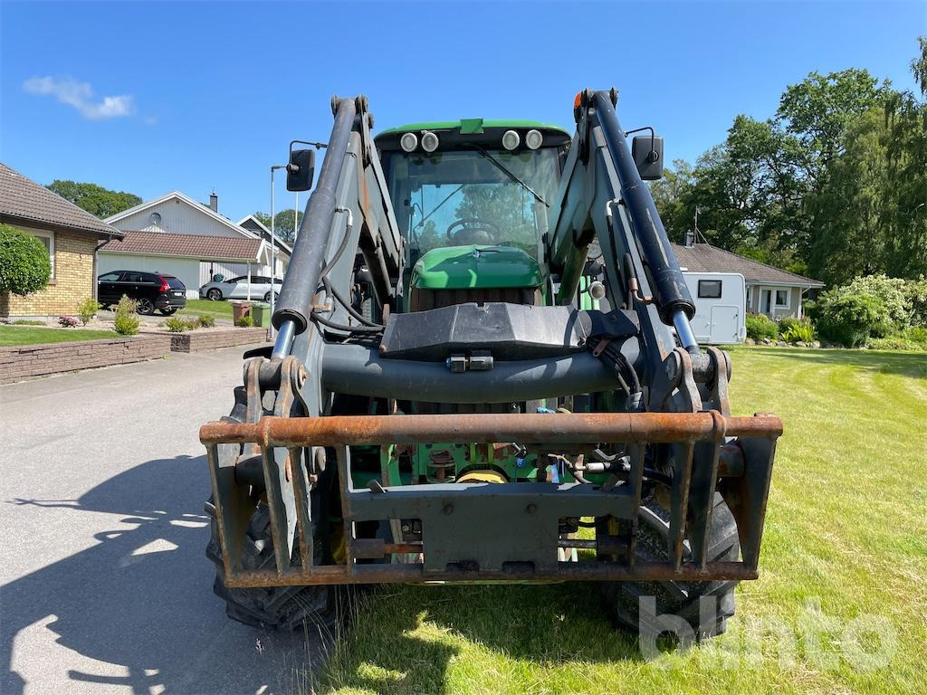 JOHN DEERE 6830 premium - Traktor: bild 3 JOHN DEERE 6830 premium - Traktor: bild 3