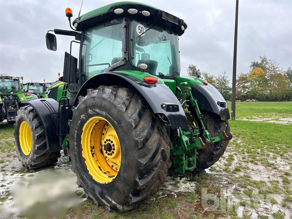 John Deere 7230 R (2015) - Traktor: bild 3 John Deere 7230 R (2015) - Traktor: bild 3