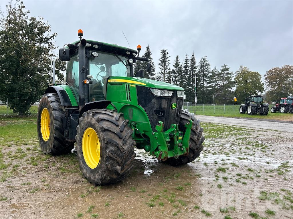 John Deere 7230 R (2015) - Traktor: bild 2 John Deere 7230 R (2015) - Traktor: bild 2