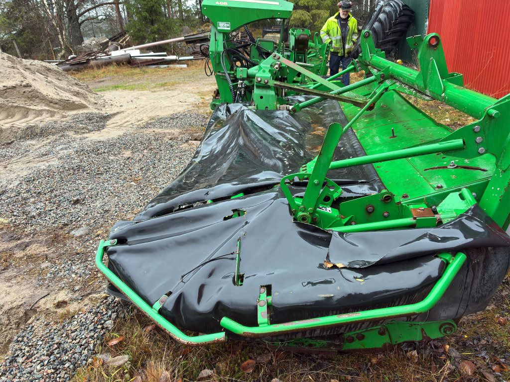 John Deere butterfly - Slagklippare/ Slagslåtter: bild 4 John Deere butterfly - Slagklippare/ Slagslåtter: bild 4