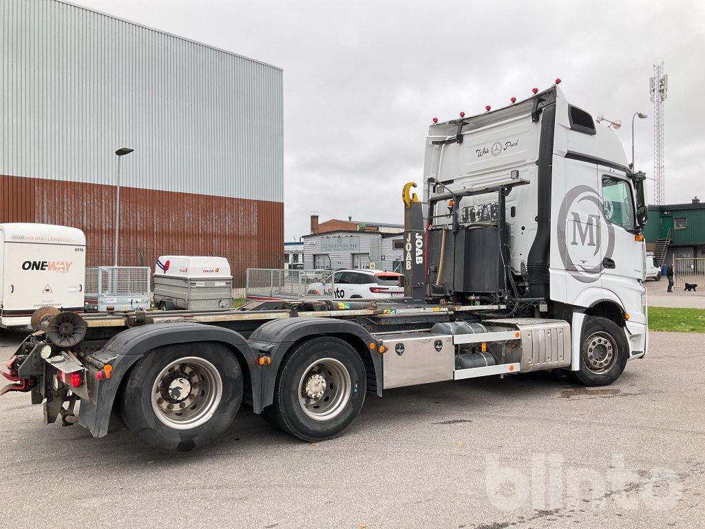 MERCEDES-BENZ - Lastbil: bild 2 MERCEDES-BENZ - Lastbil: bild 2