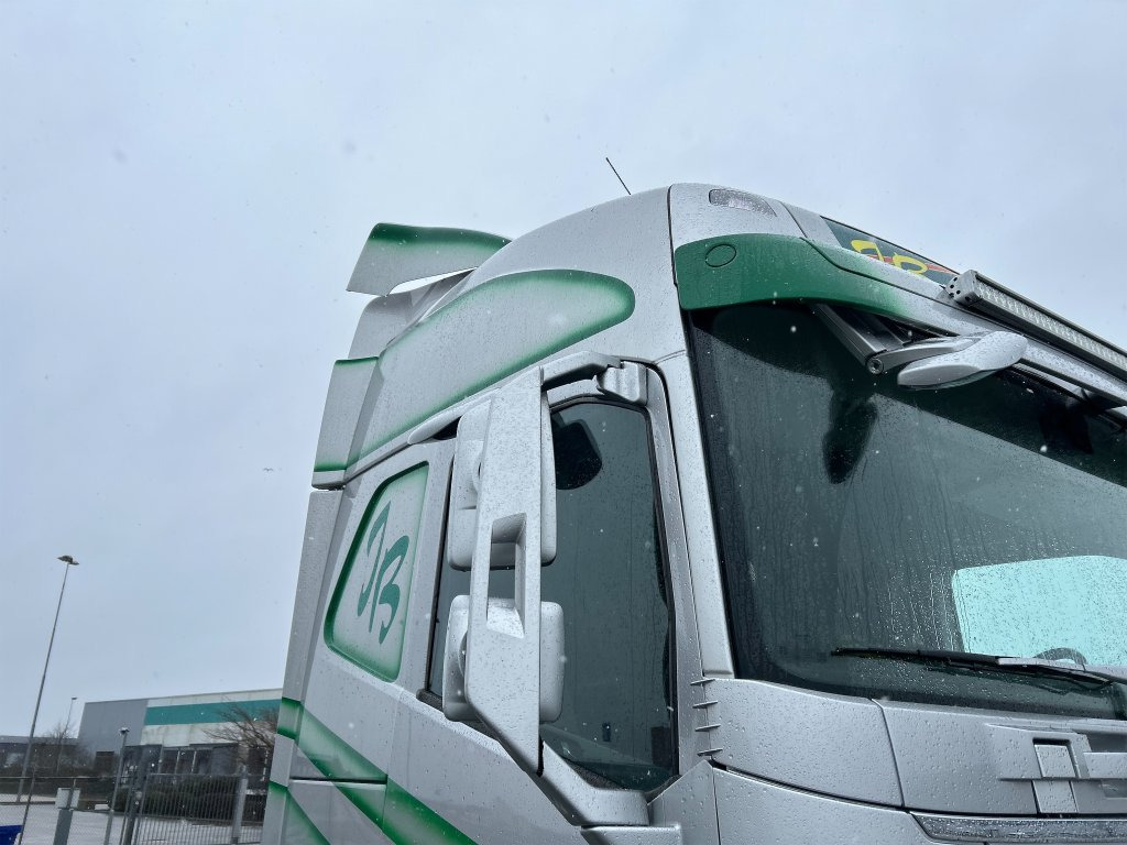 Lastbil VOLVO: bild 47 Lastbil VOLVO: bild 47