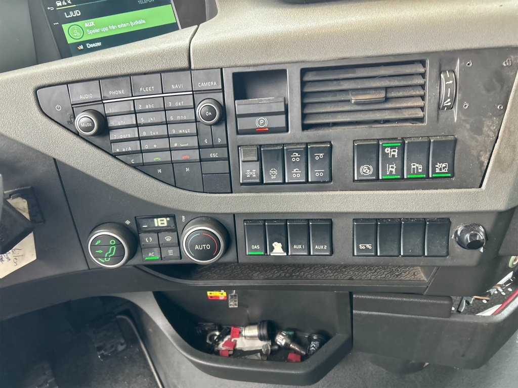 Lastbil VOLVO: bild 20 Lastbil VOLVO: bild 20