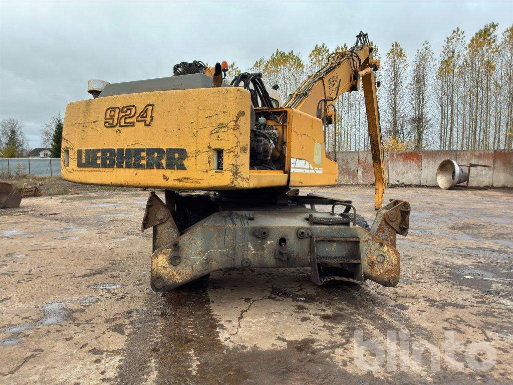 Liebherr A 924 - Grävmaskin på däck: bild 5 Liebherr A 924 - Grävmaskin på däck: bild 5