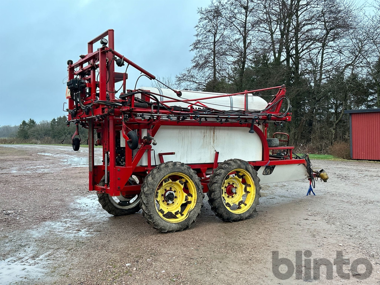 Lindus 24 (4000 Liter) - Spruta: bild 5 Lindus 24 (4000 Liter) - Spruta: bild 5