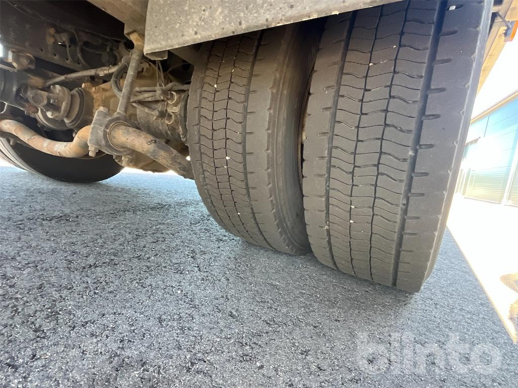 Lastbil med skåp MAN: bild 17