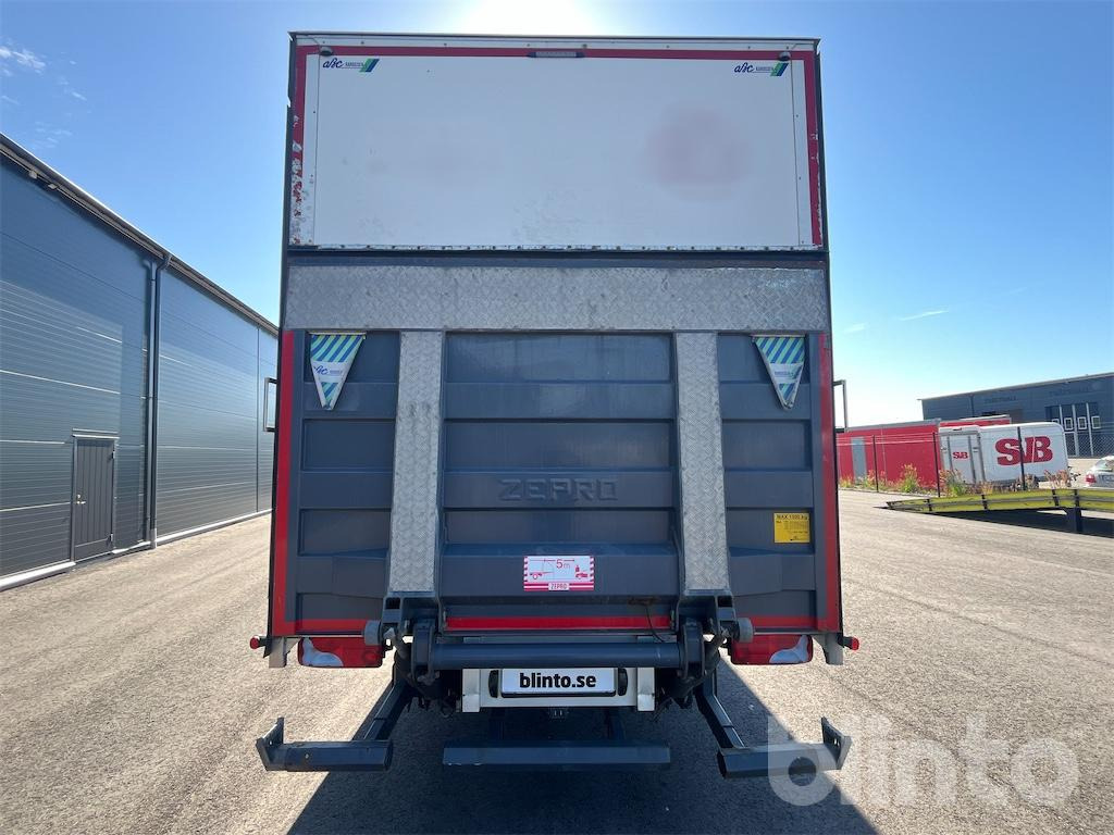 Lastbil med skåp MAN: bild 6