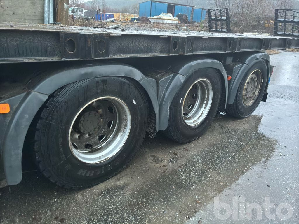 Lastväxlare lastbil, Kranbil MAN TGA 35.480 8X4-4 BL: bild 29 Lastväxlare lastbil, Kranbil MAN TGA 35.480 8X4-4 BL: bild 29