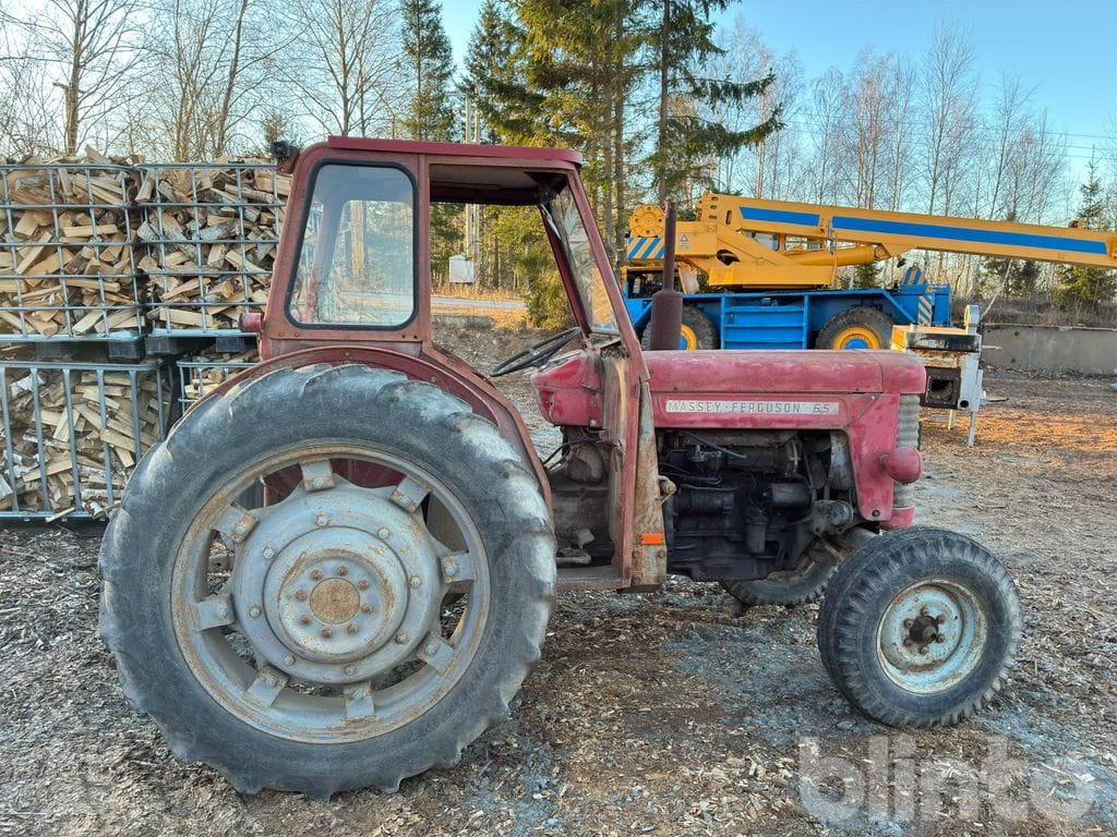 MASSEY FERGUSON 65 - Traktor: bild 4 MASSEY FERGUSON 65 - Traktor: bild 4