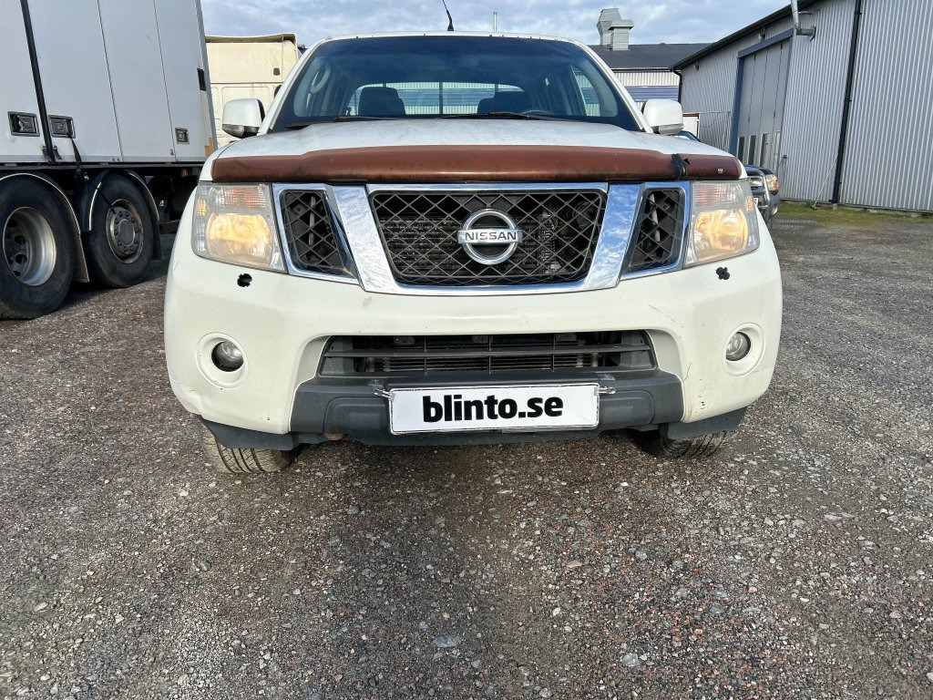 NISSAN D40 NAVARA DOUBLE CAB - Pickup: bild 2 NISSAN D40 NAVARA DOUBLE CAB - Pickup: bild 2