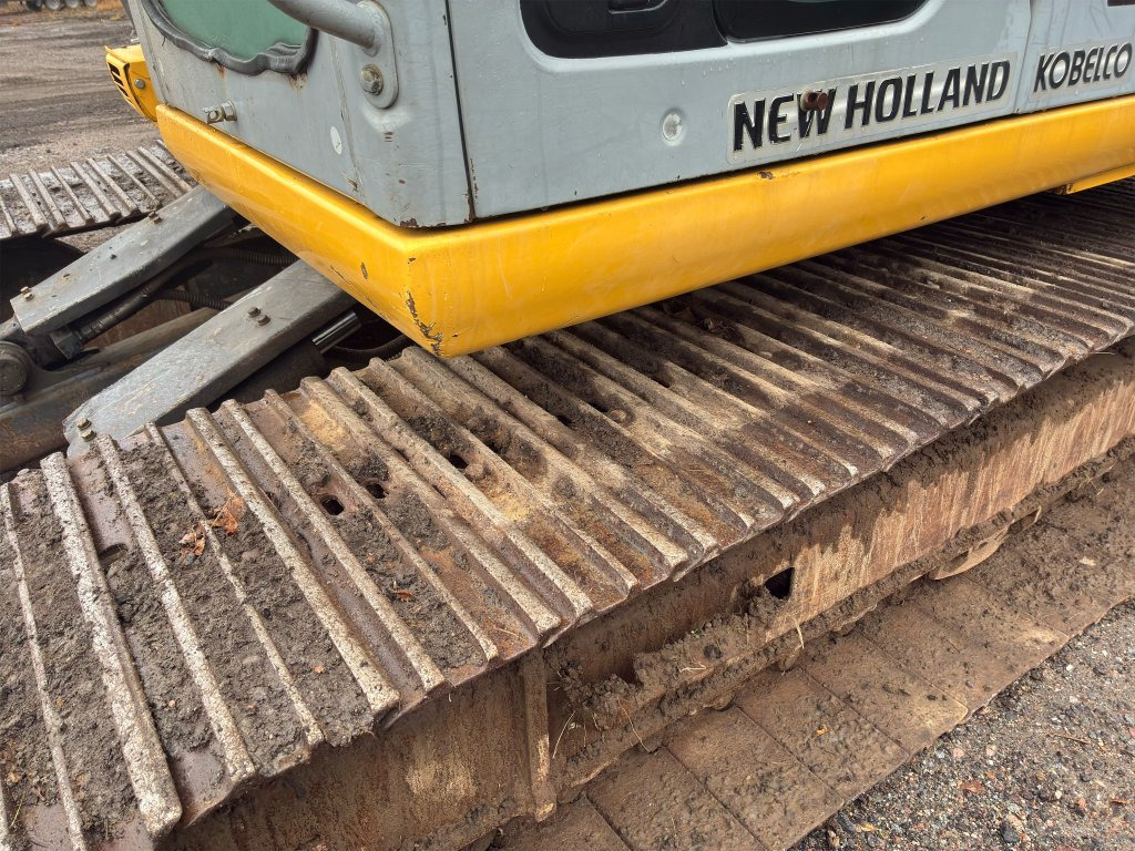 Bandgrävare New Holland Kobelco E135BSR-2: bild 11
