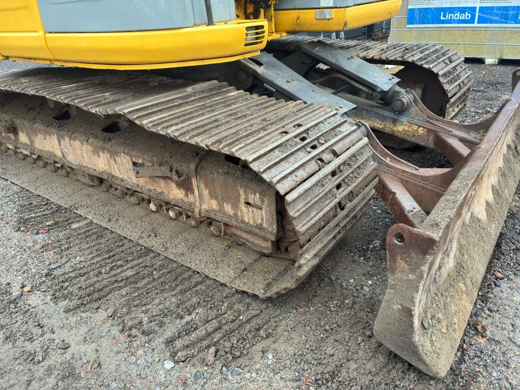 Bandgrävare New Holland Kobelco E135BSR-2: bild 22