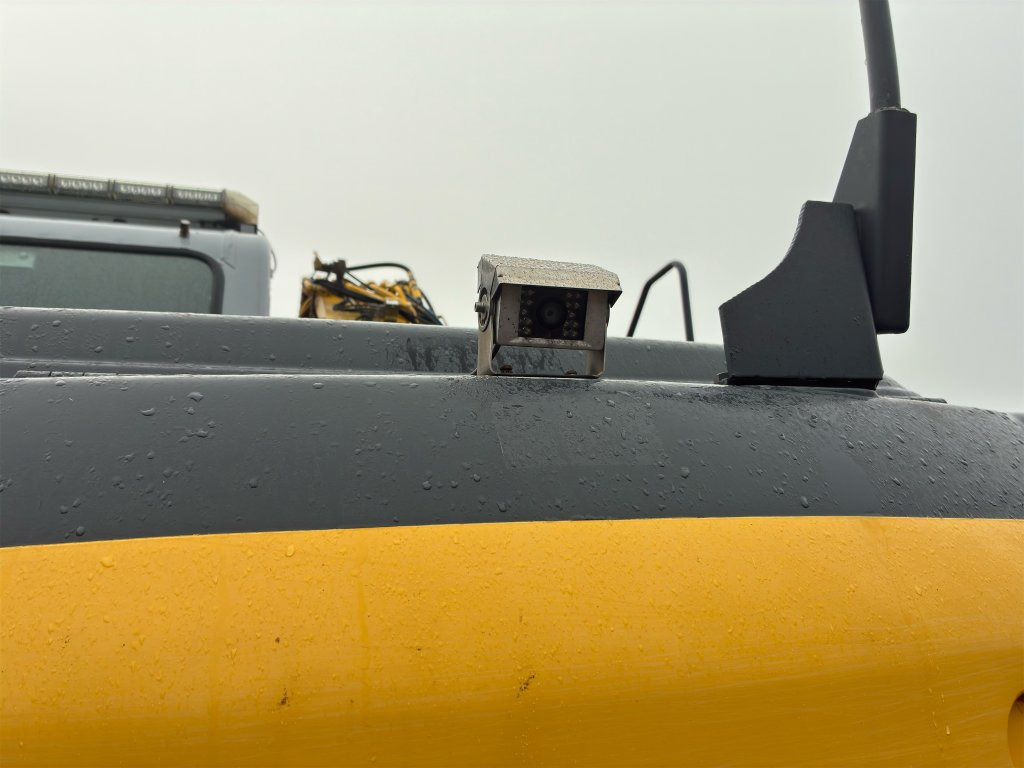 Bandgrävare New Holland Kobelco E135BSR-2: bild 36