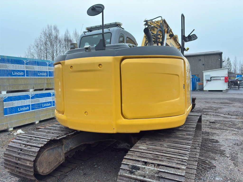 Bandgrävare New Holland Kobelco E135BSR-2: bild 34