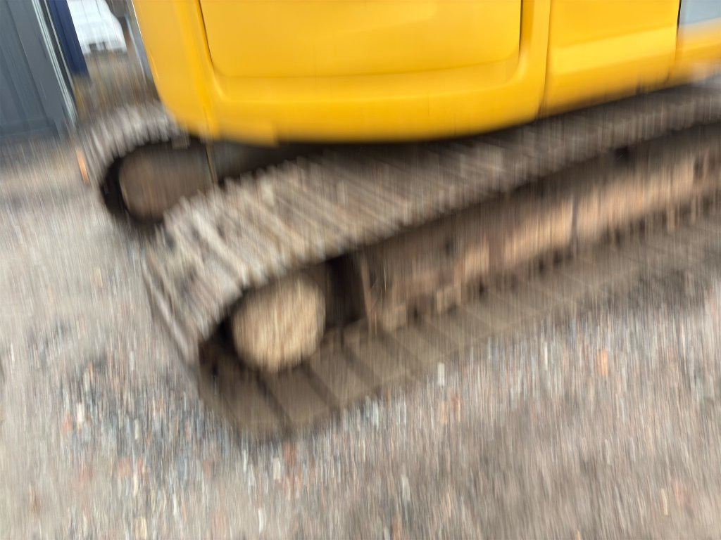 Bandgrävare New Holland Kobelco E135BSR-2: bild 31