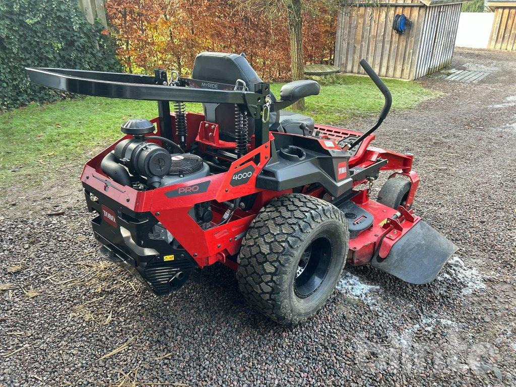Toro PRO 4000 Z-Master - 125 h - Gräsklippare: bild 5 Toro PRO 4000 Z-Master - 125 h - Gräsklippare: bild 5
