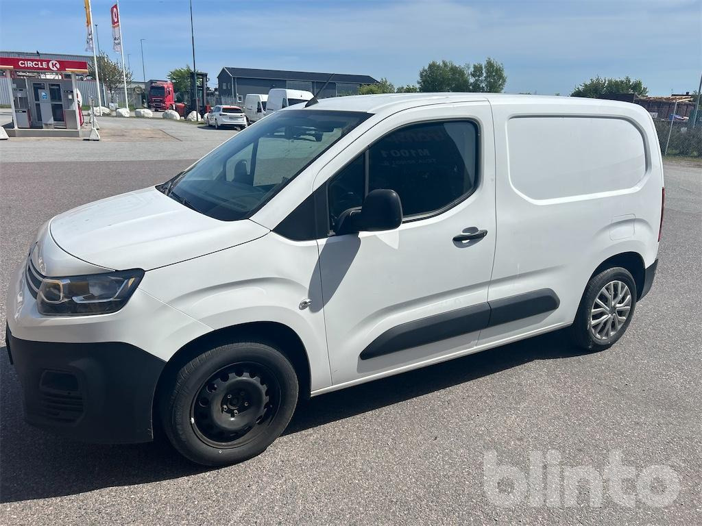 CITROEN Berlingo - Transportbil: bild 1 CITROEN Berlingo - Transportbil: bild 1