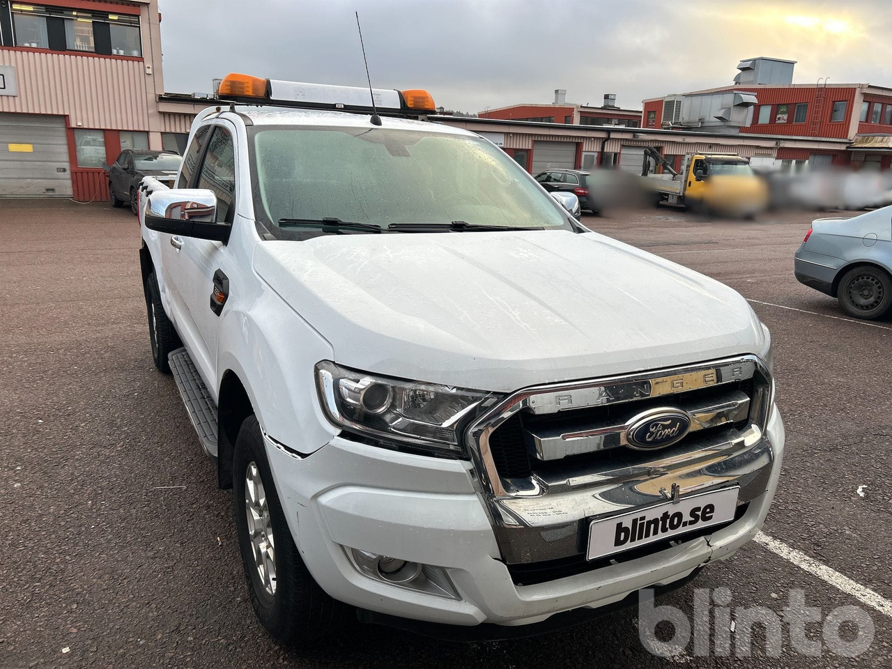 FORD RANGER XLT 2.2 - Transportbil: bild 2 FORD RANGER XLT 2.2 - Transportbil: bild 2