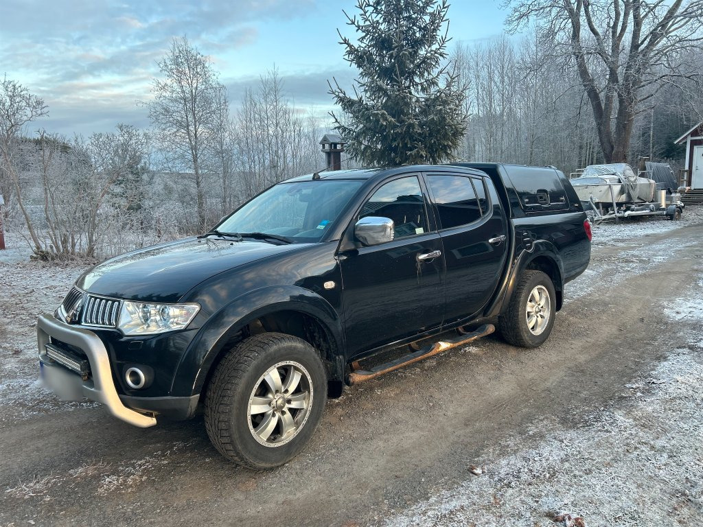 MITSUBISHI L200 DC - Transportbil: bild 1 MITSUBISHI L200 DC - Transportbil: bild 1