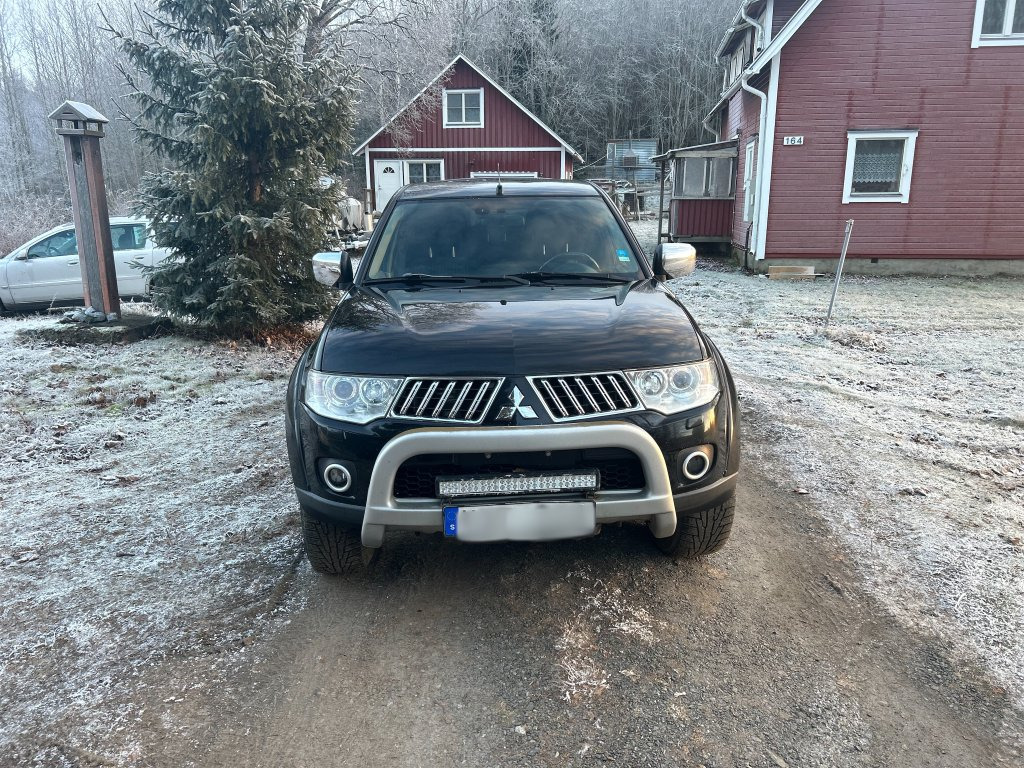 MITSUBISHI L200 DC - Transportbil: bild 2 MITSUBISHI L200 DC - Transportbil: bild 2