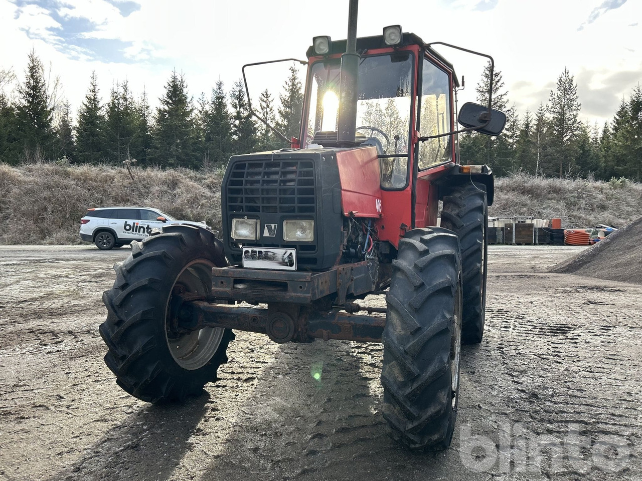 VALMET 405-4 - Traktor: bild 2 VALMET 405-4 - Traktor: bild 2