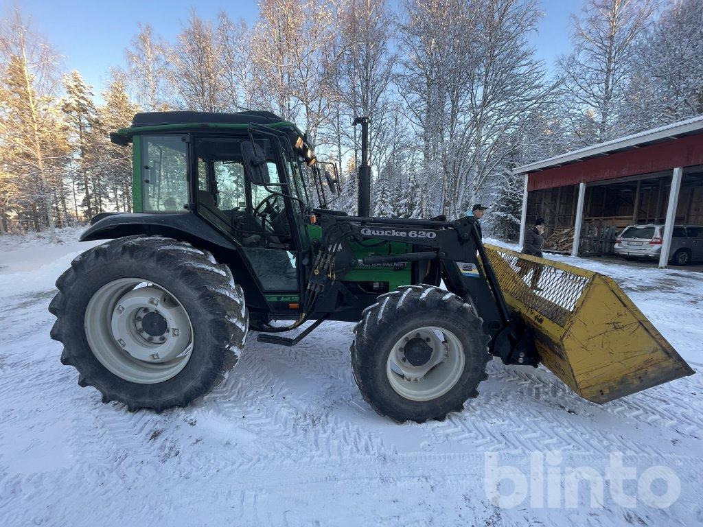 VALMET 700 4WD - Traktor: bild 3 VALMET 700 4WD - Traktor: bild 3