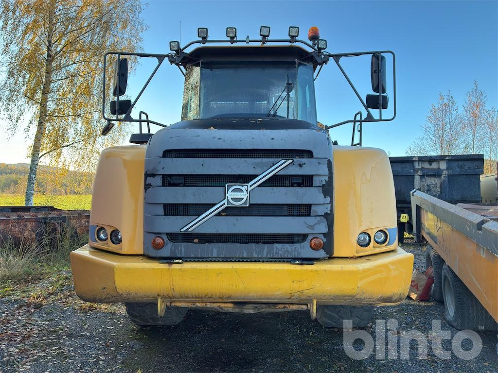 VOLVO A25E 6X6 - Ramstyrd dumper: bild 2 VOLVO A25E 6X6 - Ramstyrd dumper: bild 2