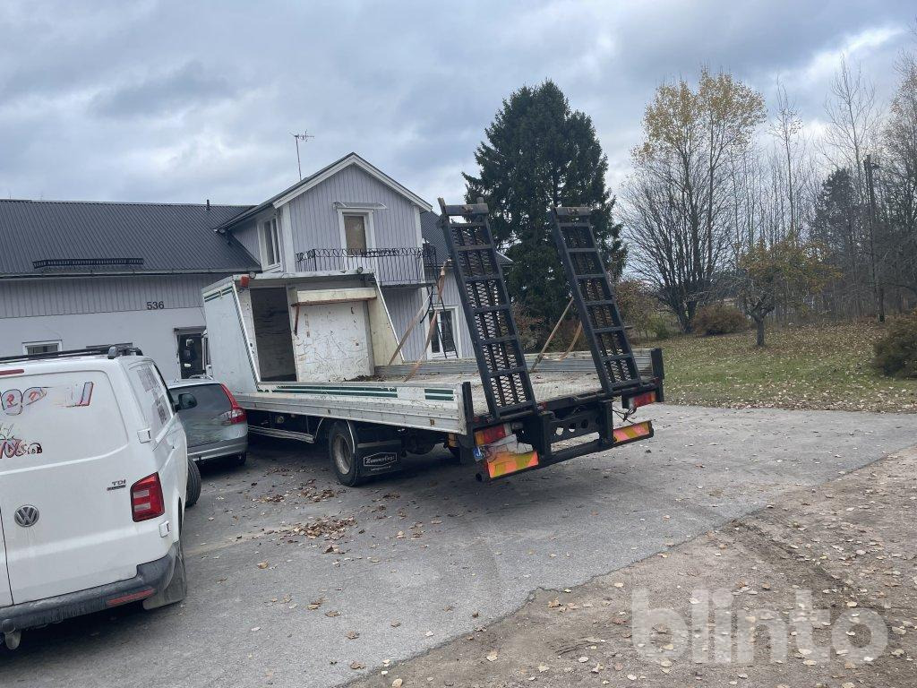 VOLVO FL612 4X2 med ramper - Flakbil: bild 5 VOLVO FL612 4X2 med ramper - Flakbil: bild 5