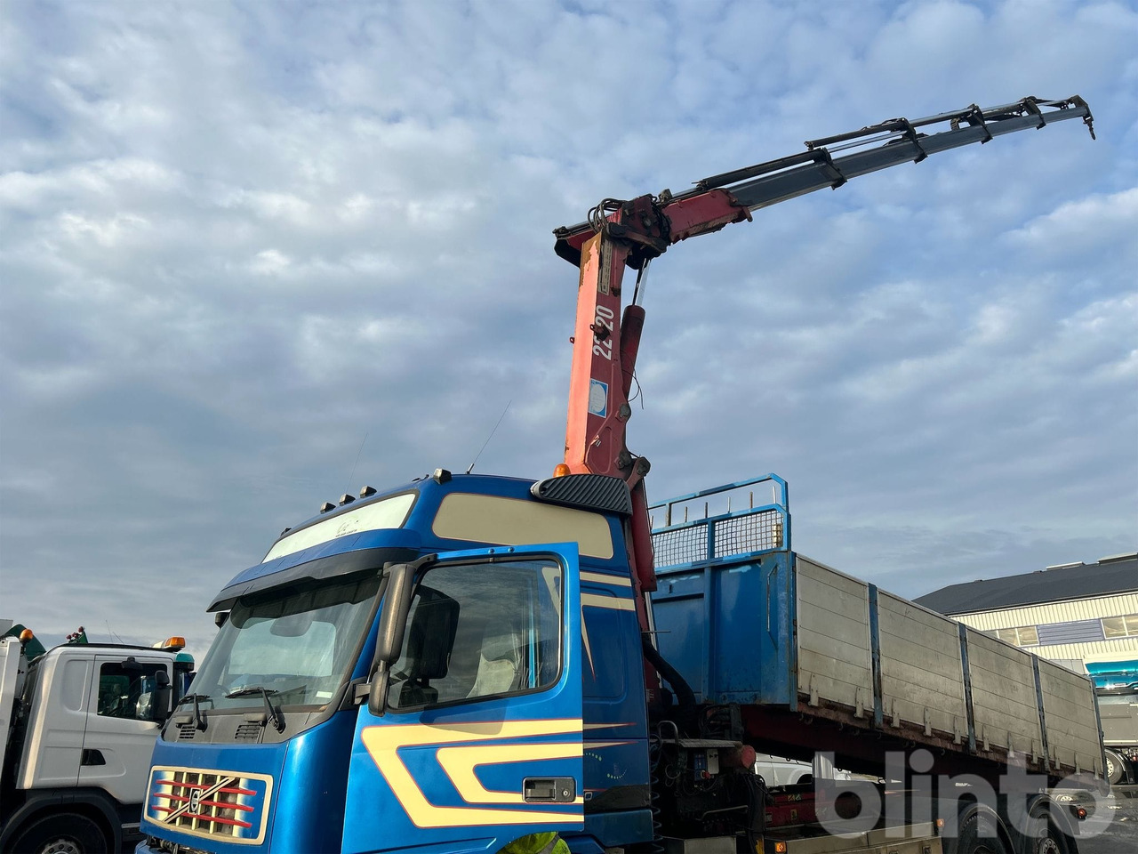 VOLVO FM12 6*2 - Tippbil lastbil, Kranbil: bild 3 VOLVO FM12 6*2 - Tippbil lastbil, Kranbil: bild 3