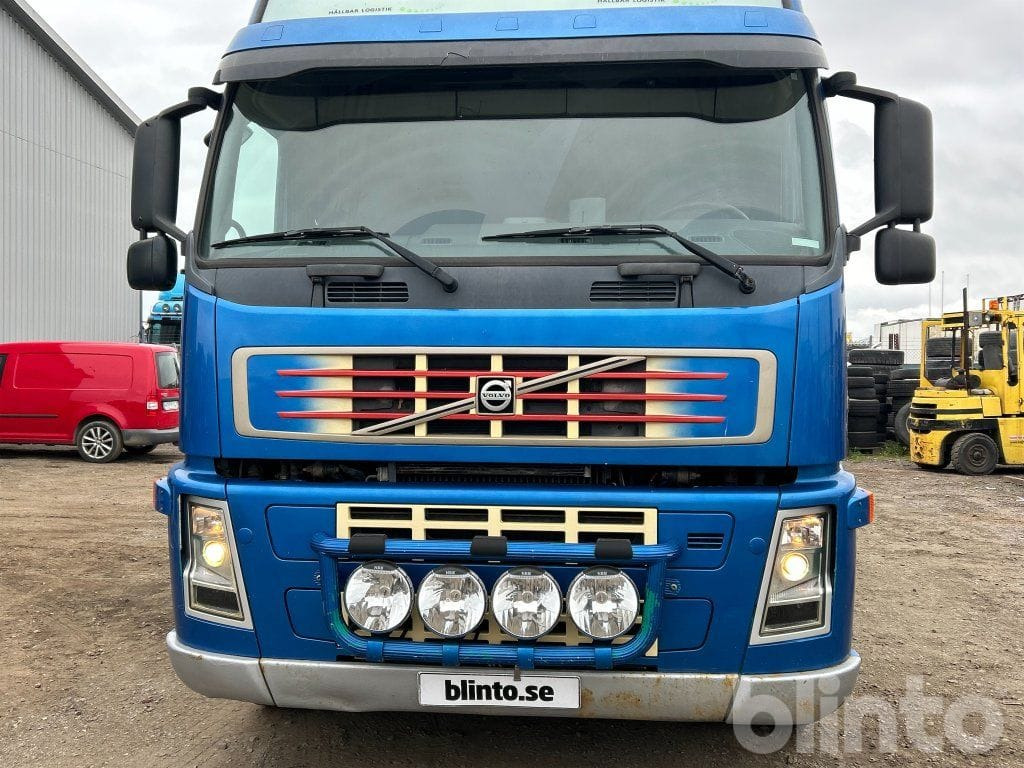 VOLVO FM12 6*2 - Tippbil lastbil, Kranbil: bild 4 VOLVO FM12 6*2 - Tippbil lastbil, Kranbil: bild 4