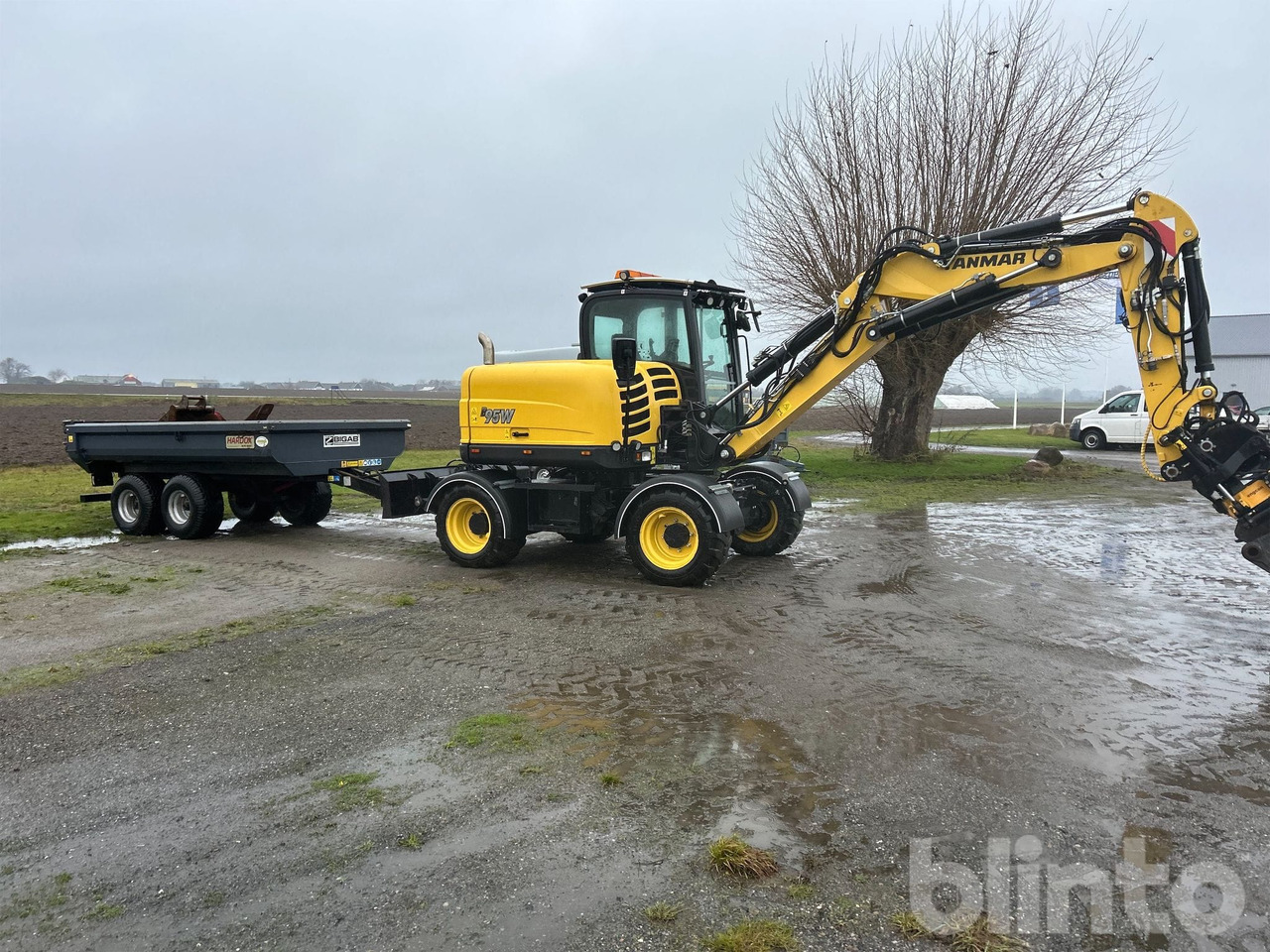 Yanmar B95W - Tippvagn - Tiltrotator - 6 Redskap - Grävmaskin på däck: bild 5 Yanmar B95W - Tippvagn - Tiltrotator - 6 Redskap - Grävmaskin på däck: bild 5