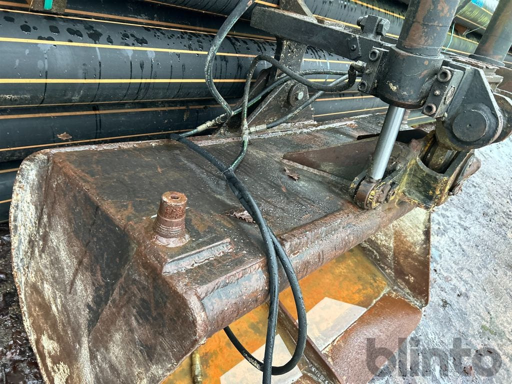 Skopa med B20 fäste: bild 8 Skopa med B20 fäste: bild 8