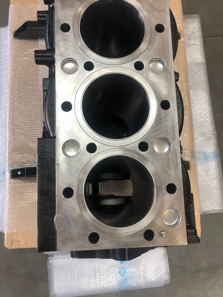 KIT BASAMENTO + ALBERO MOTORE - MAN D2676 EURO6C - Vevhus för Lastbil: bild 3 KIT BASAMENTO + ALBERO MOTORE - MAN D2676 EURO6C - Vevhus för Lastbil: bild 3