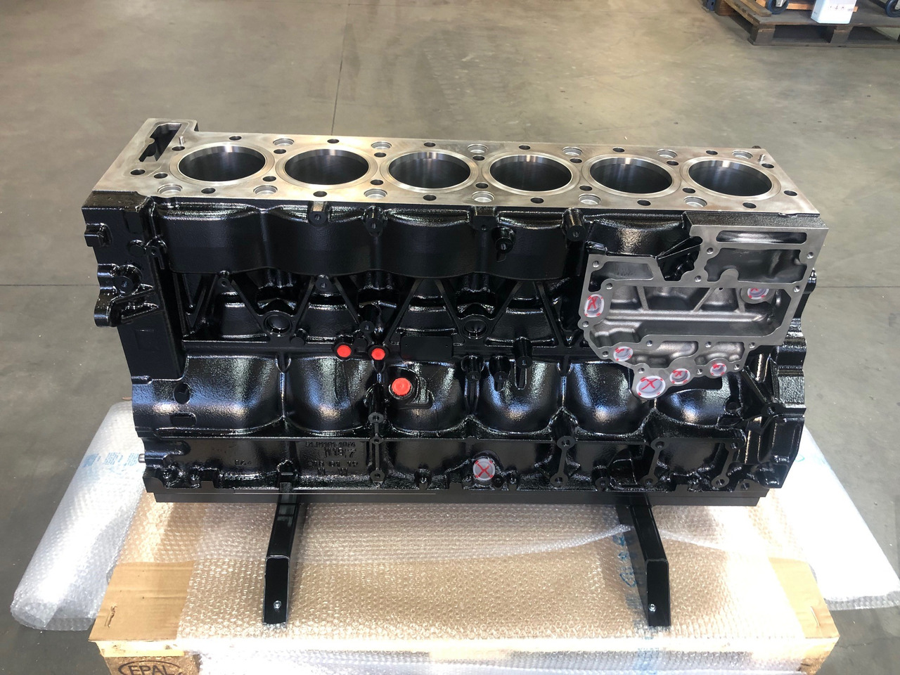 KIT BASAMENTO + ALBERO MOTORE - MAN D2676 EURO6C - Vevhus för Lastbil: bild 4 KIT BASAMENTO + ALBERO MOTORE - MAN D2676 EURO6C - Vevhus för Lastbil: bild 4