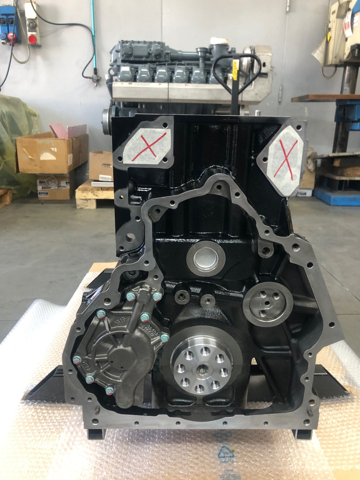 KIT BASAMENTO + ALBERO MOTORE - MAN D2676 EURO6C - Vevhus för Lastbil: bild 1 KIT BASAMENTO + ALBERO MOTORE - MAN D2676 EURO6C - Vevhus för Lastbil: bild 1