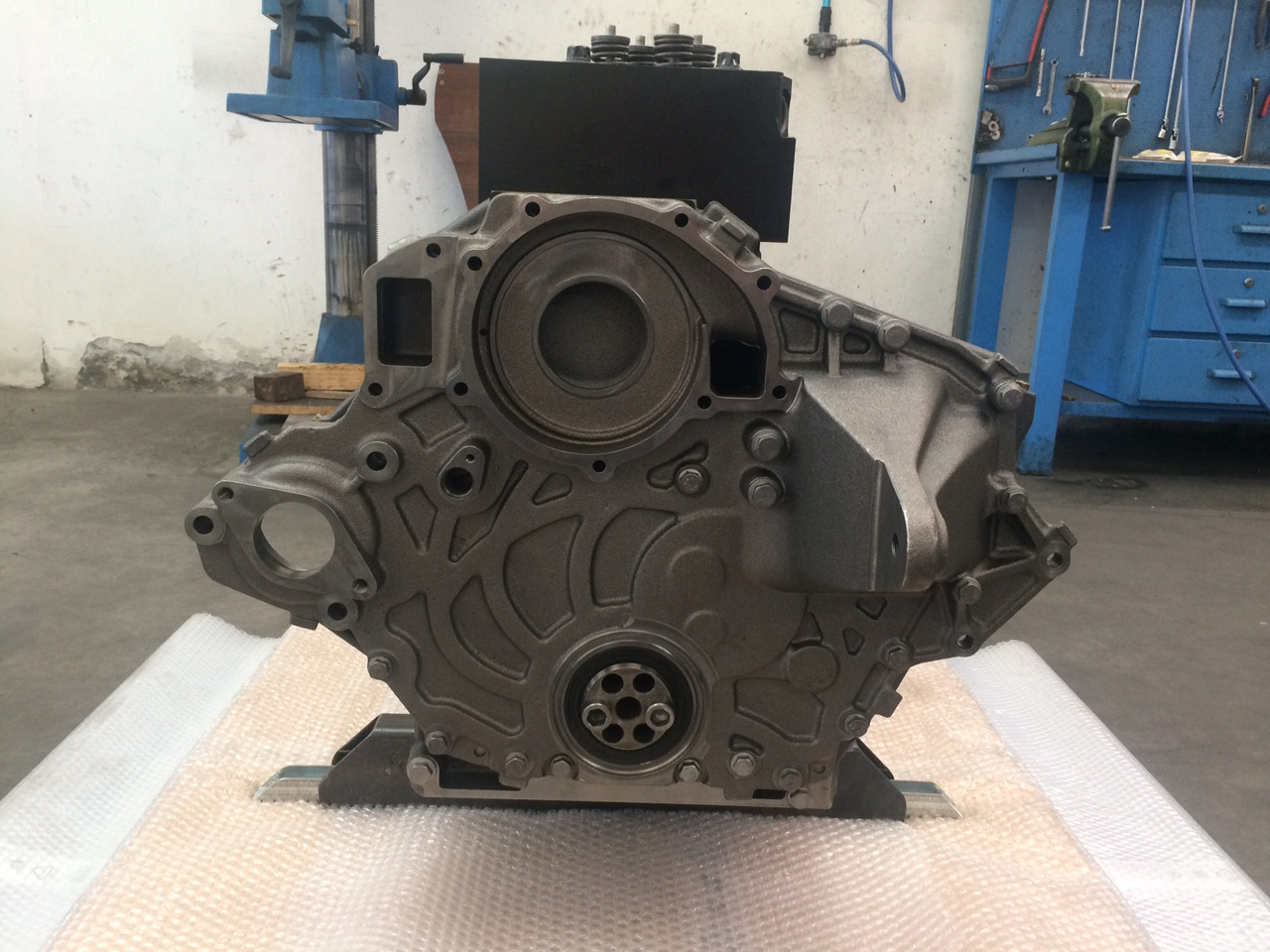 MOTORE MAN D0836LUH41 - 240CV - EURO 3 - BUS - Orizzontale - Motor för Buss: bild 3 MOTORE MAN D0836LUH41 - 240CV - EURO 3 - BUS - Orizzontale - Motor för Buss: bild 3