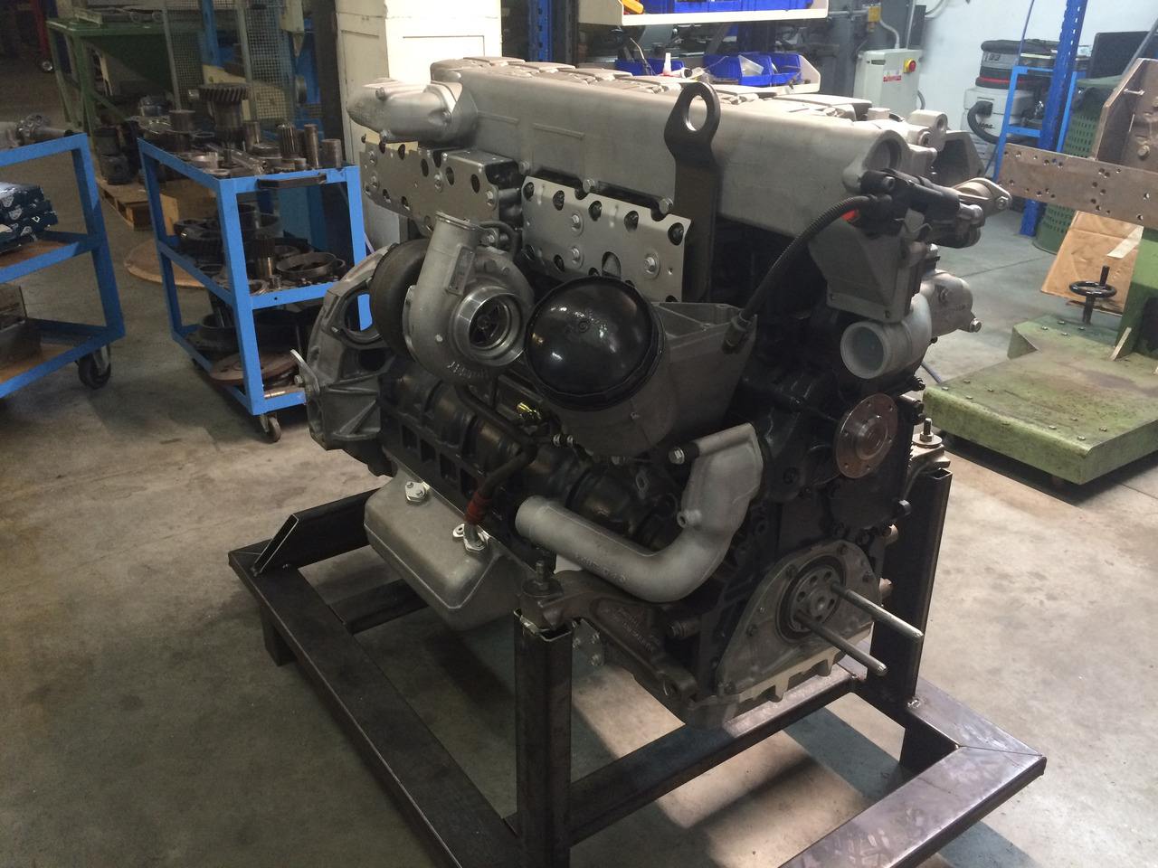 MOTORE MAN D2876LOH02 - Motor: bild 1 MOTORE MAN D2876LOH02 - Motor: bild 1