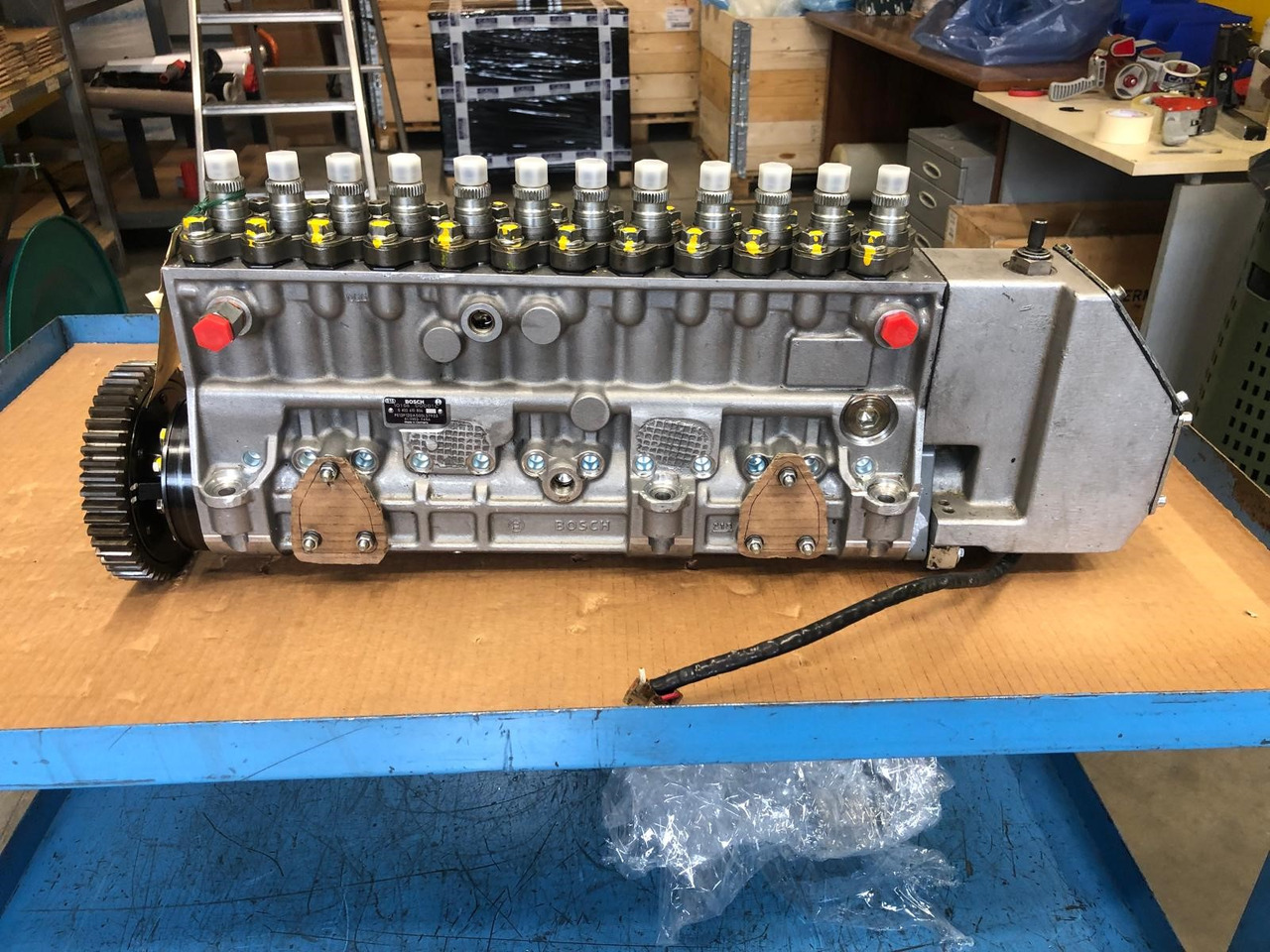 POMPA INIEZIONE MOTORE MAN D2842 - Bränslepump: bild 1 POMPA INIEZIONE MOTORE MAN D2842 - Bränslepump: bild 1