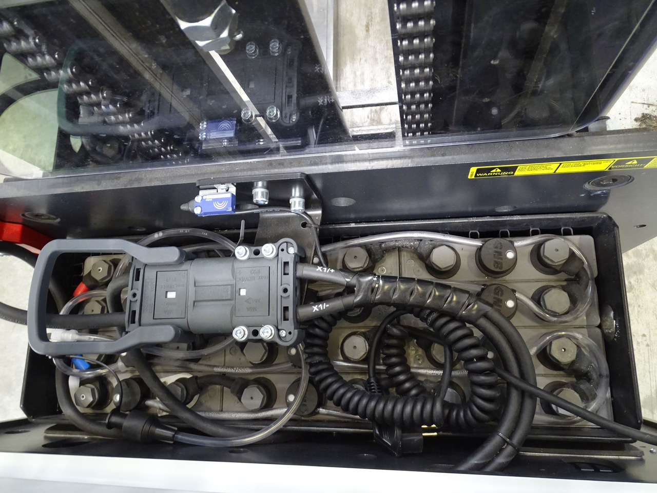 Mitsubishi SBP12N3 - Staplare: bild 4 Mitsubishi SBP12N3 - Staplare: bild 4