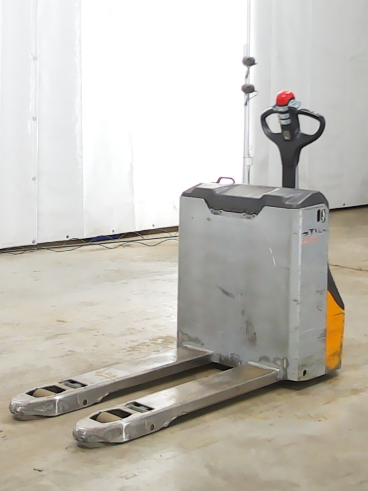 Still ECU16 - Låglyftar: bild 1 Still ECU16 - Låglyftar: bild 1