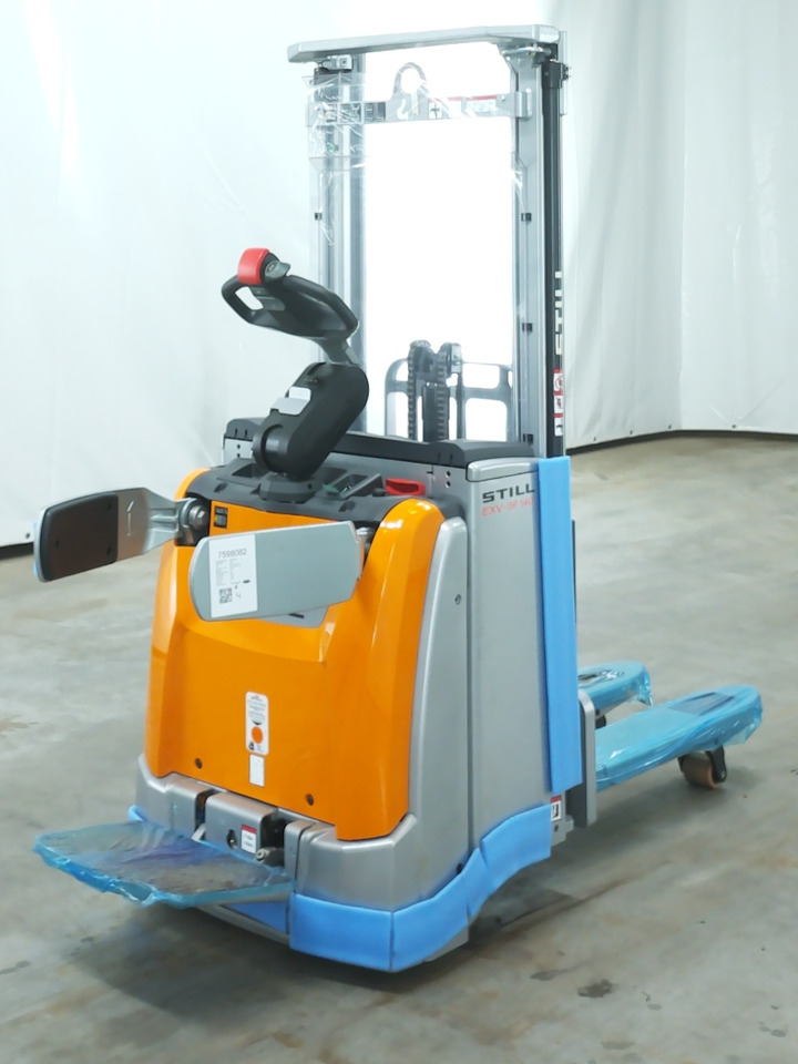 Still EXD-SF14D - Staplare: bild 2 Still EXD-SF14D - Staplare: bild 2