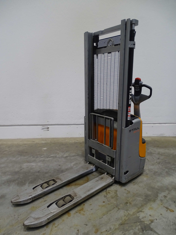 Still EXV10 - Staplare: bild 1 Still EXV10 - Staplare: bild 1