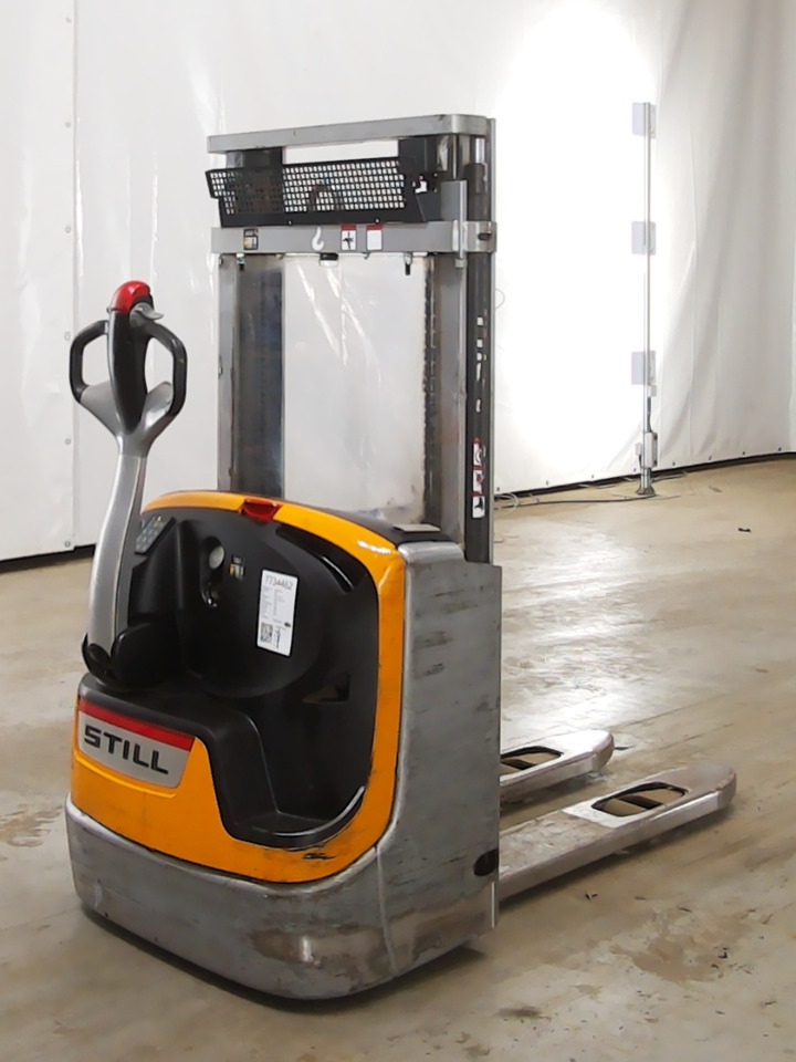 Still EXV12 - Staplare: bild 2 Still EXV12 - Staplare: bild 2