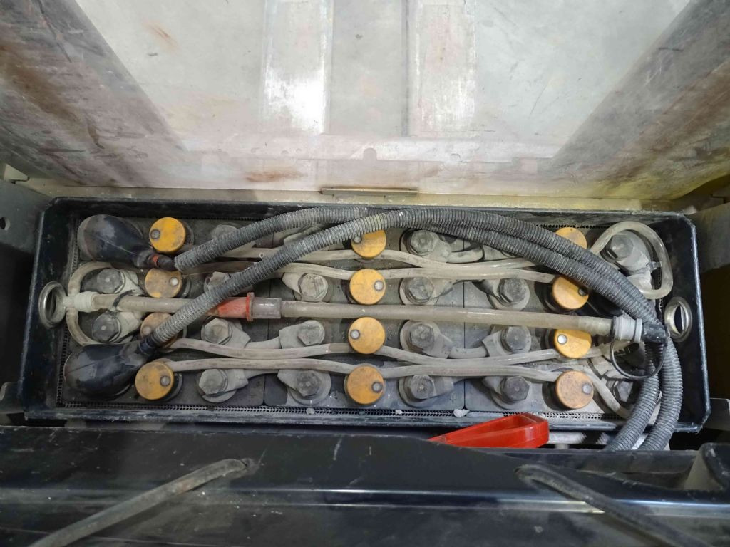 Still EXV14 - Staplare: bild 4 Still EXV14 - Staplare: bild 4