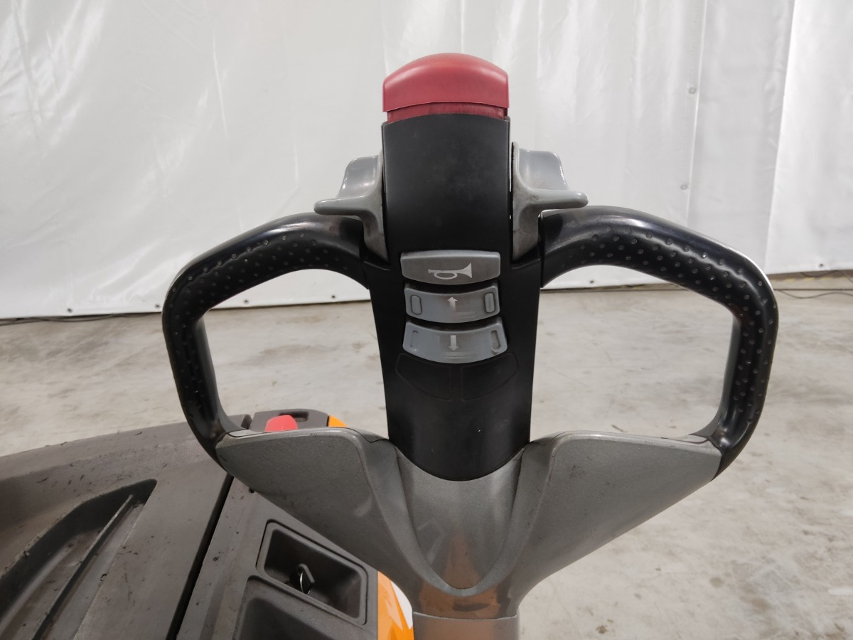 Still EXV16/SONDERBAU - Staplare: bild 3 Still EXV16/SONDERBAU - Staplare: bild 3