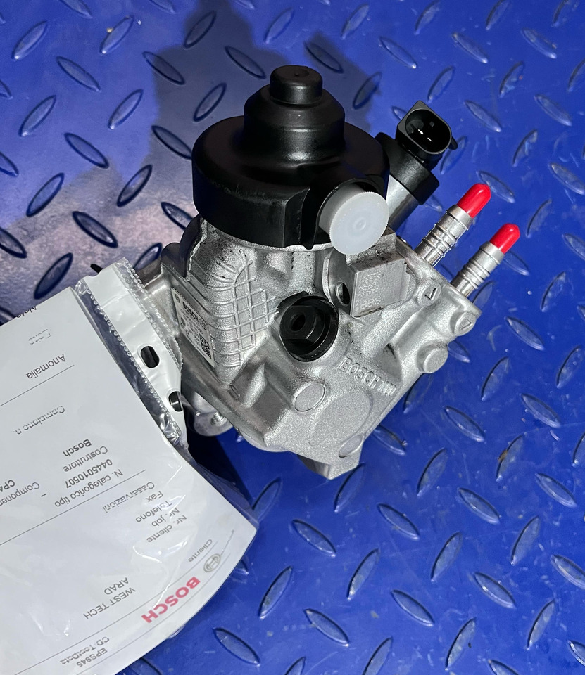 BOSCH High Pressure Pump 0445010507 - Bränslepump: bild 2 BOSCH High Pressure Pump 0445010507 - Bränslepump: bild 2